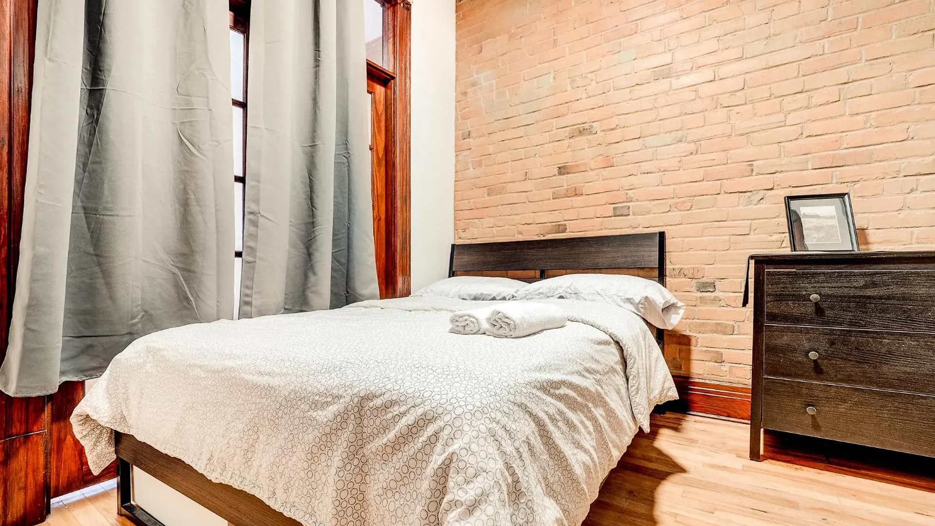Apartmán Great 3B Unit On Saint-Urbain Montreal Kanada